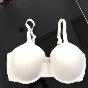 Vanity Fair 36D White NWOT Bra